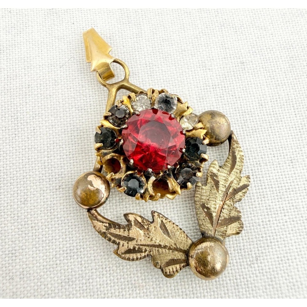 Vintage Estate Pendant Gold Filled Red Stone Rhinestone Leaf Victorian READ‎